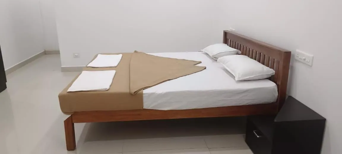 Athreya Living - Sneham Couple Suite Lakkidi