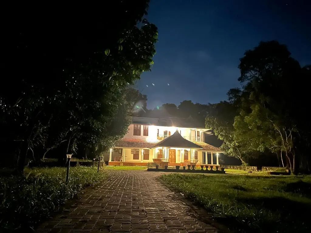 Athreya Living - Sneham Couple Suite Lakkidi India